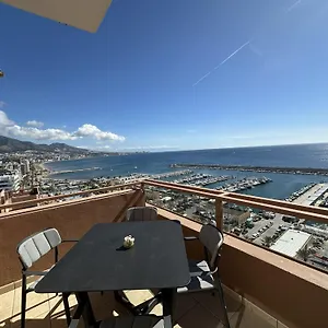  Apartamento ático Con Piscina Privada E Impresionantes Vistas Al Mar En